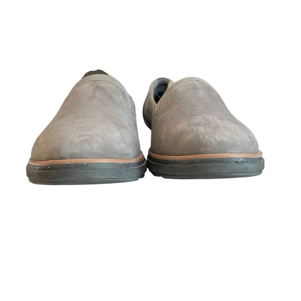 Clarks Women's Slip-On Loafer Shoes‎